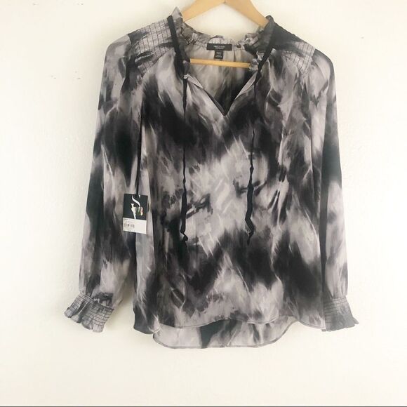 Simply Vera  printed long sleeve ruffle neck size PXS. New with tags - Picture 1 of 7